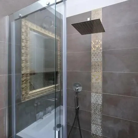 Luxury 3 Archi *